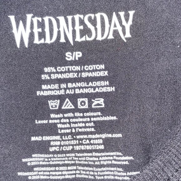 🎉 Bundle Deal: 4 for $20! 🎉 Wednesday Addams Nevermore cropped tee S - Picture 4 of 6